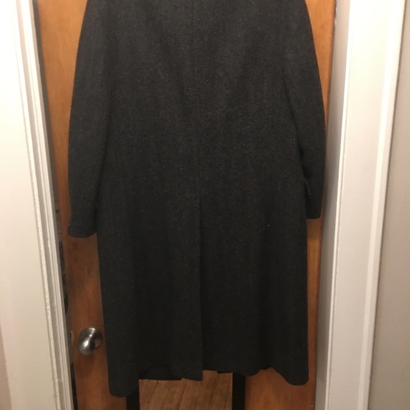 Vintage 42R 100% Wool Herringbone Overcoat - Picture 5 of 6